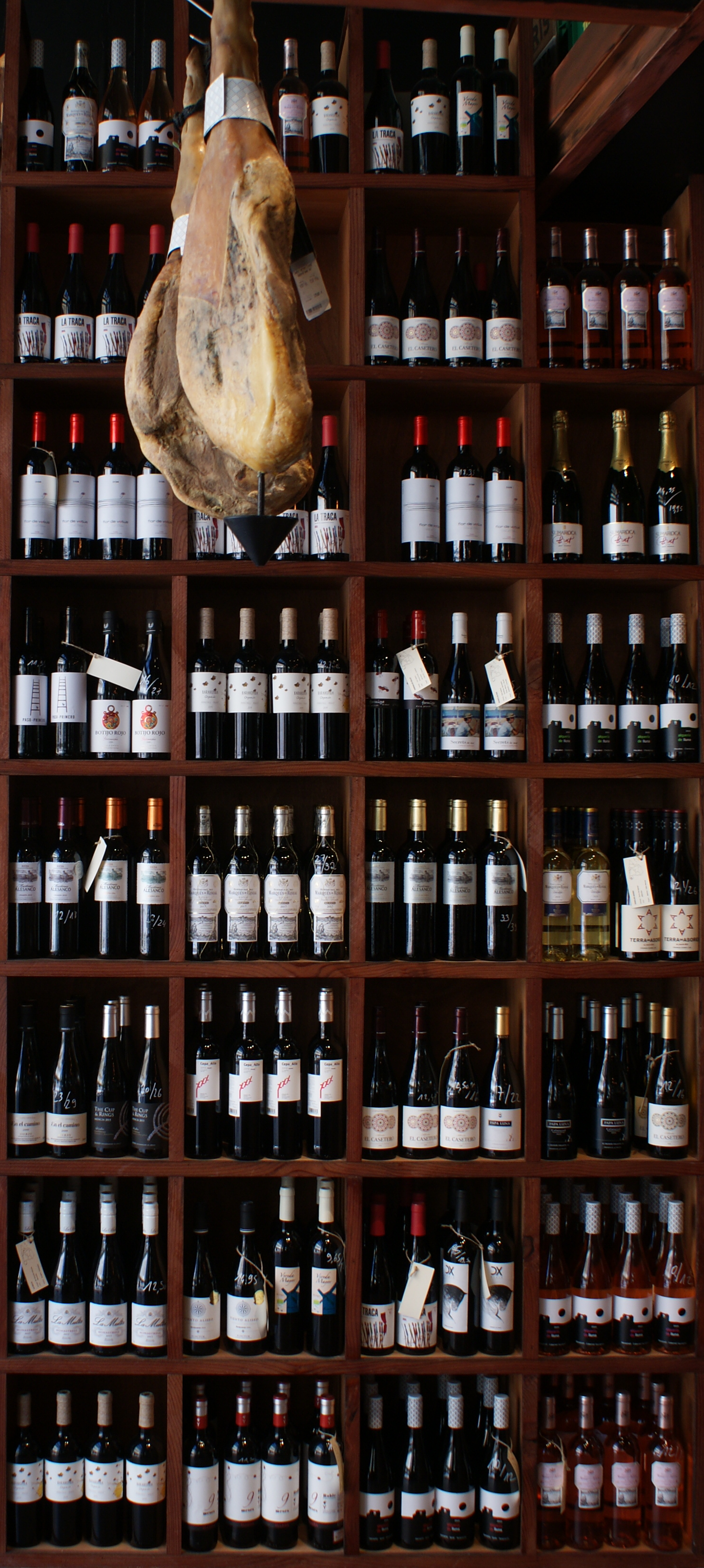 Photo bibliothèque vin